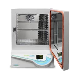 SureTemp Oven, 30 L , 120 / 230 V - Open View | Legacy Lab Supplies